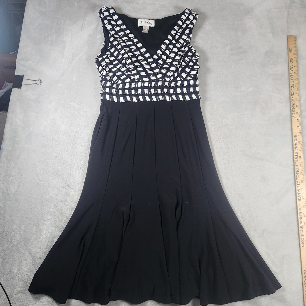 Joseph Ribkoff Black White Ruffle Fit Flare Sleeveless Dress V-Neck Cocktail 6